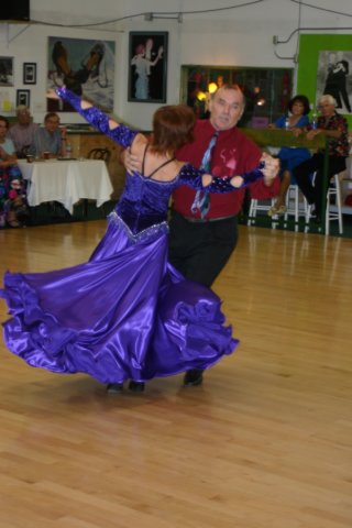 keepdancingthroughyourlifeforfunandforhealth.jpg